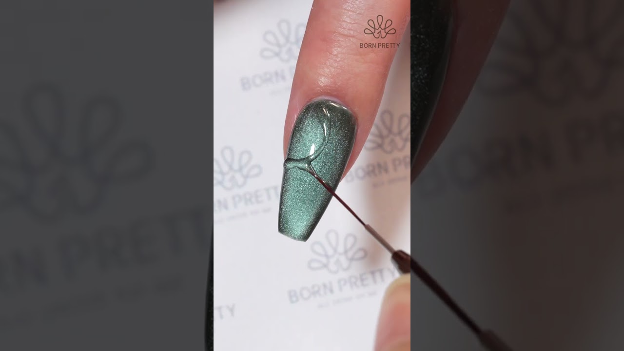 Freestyle Blooming Cat Eye Nails| BORN PRETTY