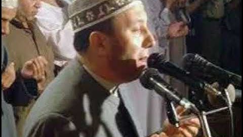 سورة الفاتحة بصوت من أعظم الاصوت الشيخ الجميل محمد جبريل