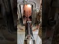 このボイラーは爆発物で清掃されます
