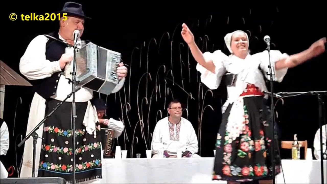 michalsk-hody-pohronsk-polhora-2015-39-prehliadka-heligonk-rov