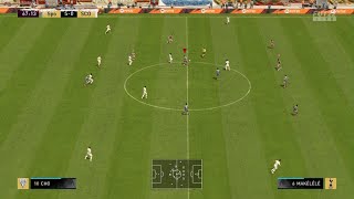 FIFA 22_opponent tackles me