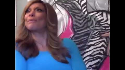 Stan Twitter: Wendy Williams having mental breakdown