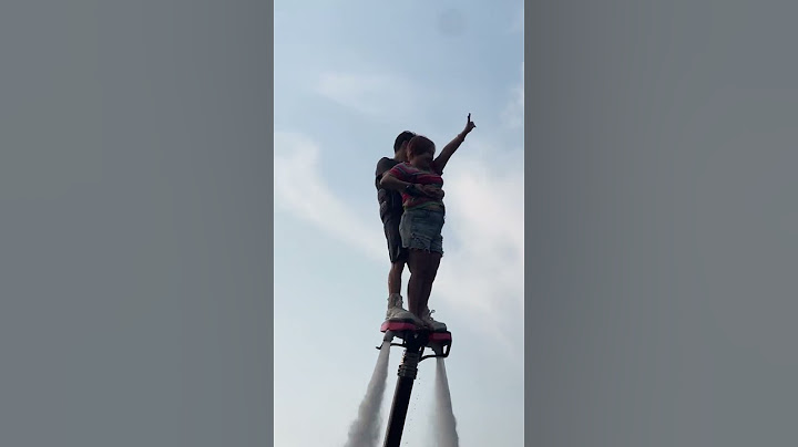 Flyboard ride is so fun 🤪😚✌️ #amusementpark #adventure #flyboard #bluesilver