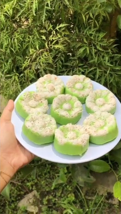 putri ayu kue tradisional jawa tengah #short #shortvideo