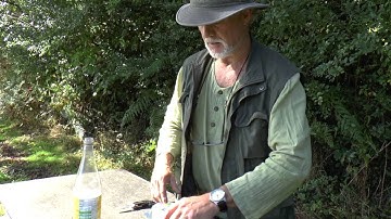 How To Make a Quick and Easy Feeder for a Top Bar Hive