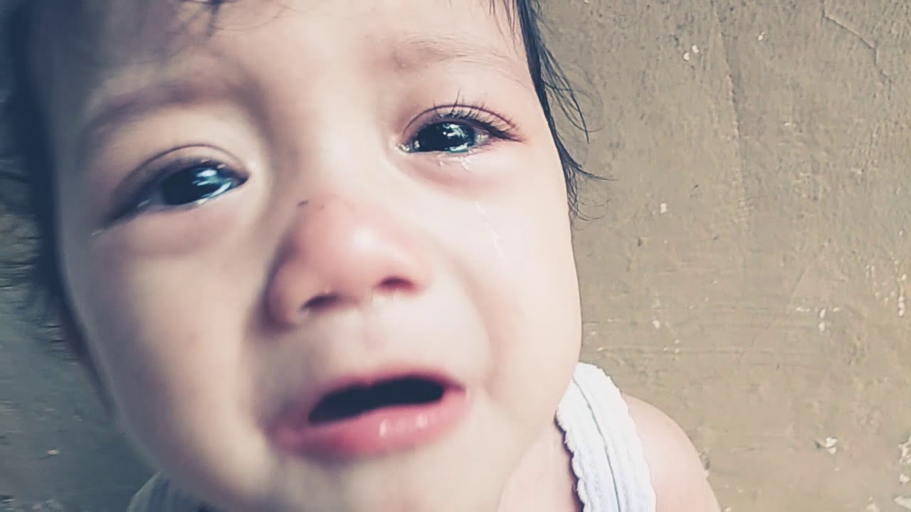 Bayi nangis paling sedih 