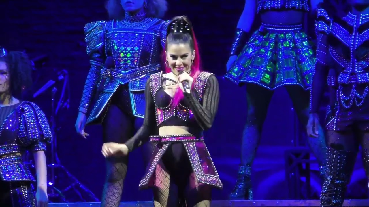 Aimie Atkinson-'All You Wanna Do' (SIX Hampton Court) Flash warning!