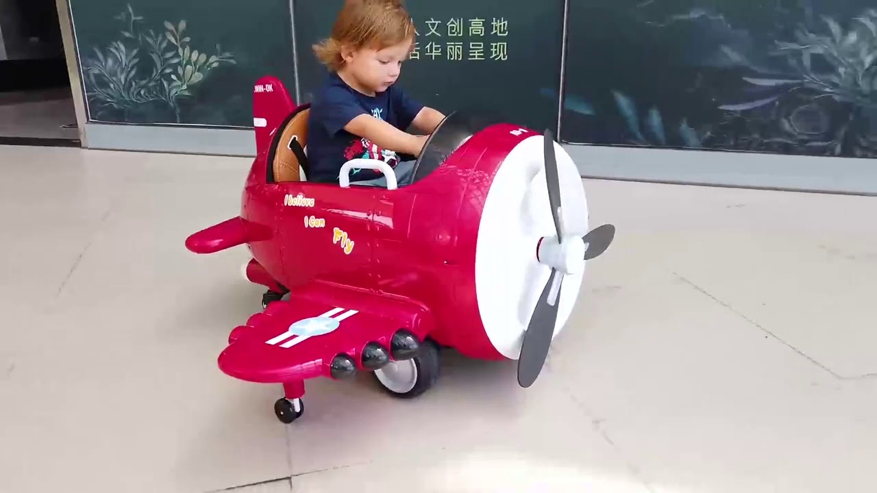 Mini Avião Elétrico Infantil 12V com Controle Remoto - Vermelho - Real  Brinquedos