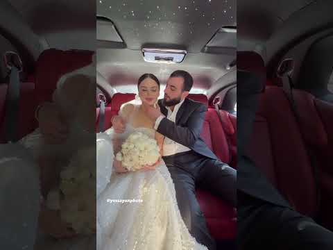 شوف العريس شلون يبوس بالعروس لن عدها ورث