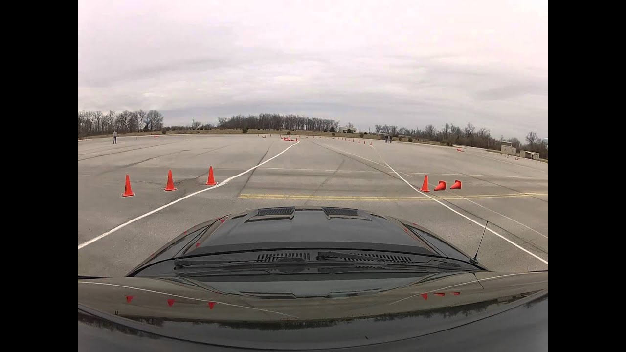 03 Cobra autocrossing.