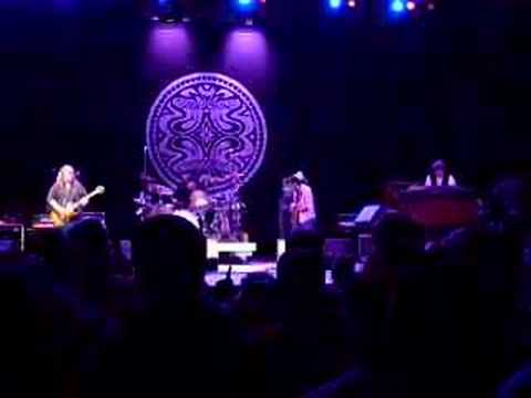 Gov't Mule- Don't Step On The Grass Sam (Thur 9 5 07)