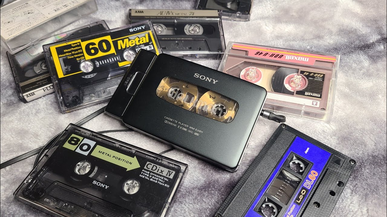 SONY Walkman WM-EX811 Demo - YouTube