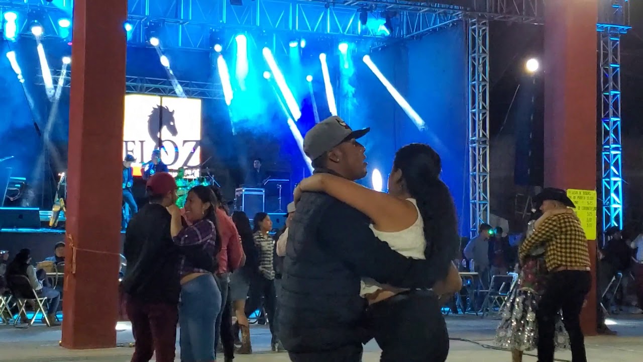 Baile En San Marcos Tlapazola Con Veloz De La Sierra
