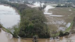 Flooding around Backney bridge dissued railway bridge and halt!