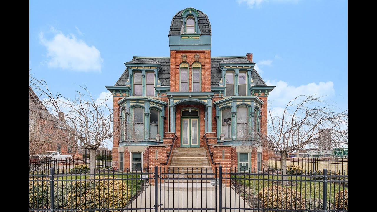 Detroit Brush Park condo has been completely renovated Michigan House