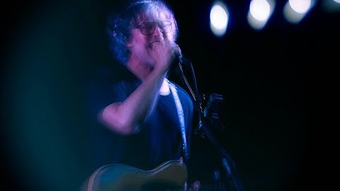 SISA Brothers  , NO LIGHT  ,  with Alex Auer