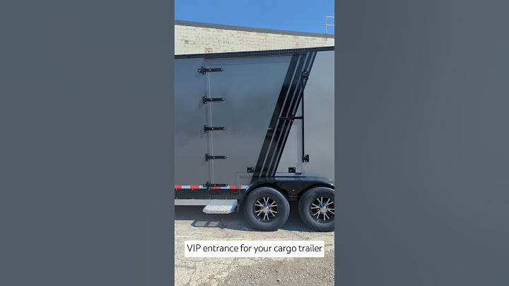 Side jump door - it's like VIP access for you and your side-by-side #trailer #shorts #canada