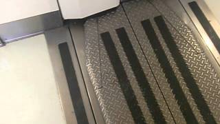 北捷C371型3系車號337 338車輪失圓行駛奇岩站~唭哩岸站