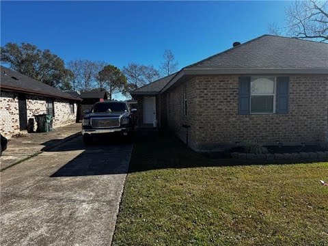274 MEADOWS Drive, Destrehan, LA home video tour