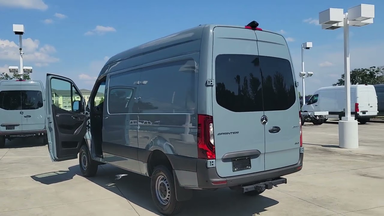 2022 Mercedes-Benz Sprinter Cargo Van Lakeland, Plant City, Winter Haven, FL LP5717JN