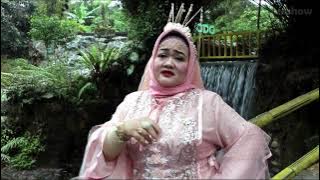 Carita Cinta l Dr. Mariyam S Mery l