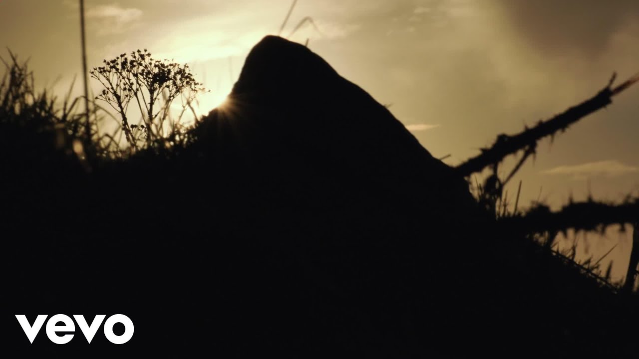 Father Ray Kelly - Danny Boy (Lyric Video) Father Ray Kelly - Danny Boy (Lyric Video)