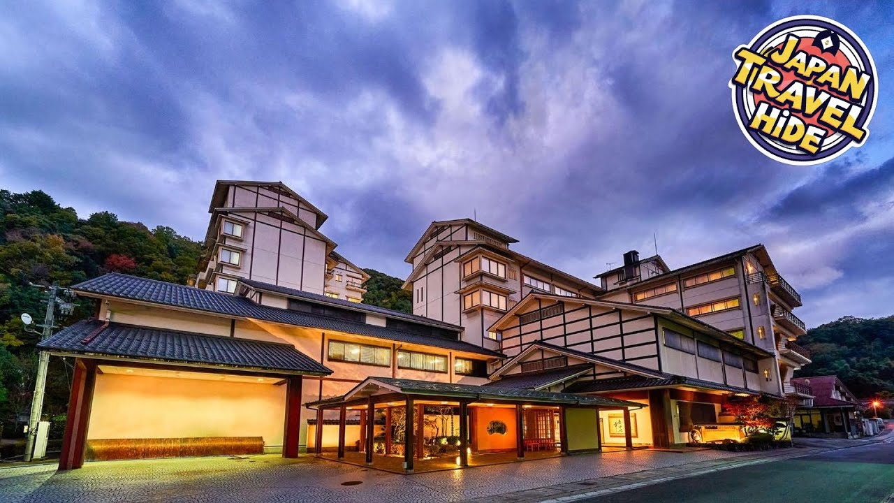 Ooedo Onsen Monogatari Premium Saiki Bekkan | Misasa, Japan | Hotel Review 🌟