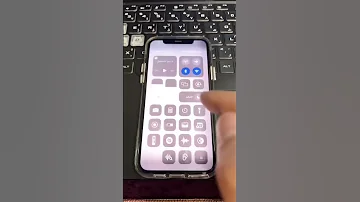 كثير مايعرفون كيف يحدثون سماعتهم الايربودز 