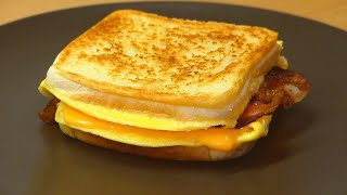 Crispy Bacon, Egg and Cheese Toast | Breakfast Sandwich Hack