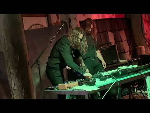 Hail Conjurer /