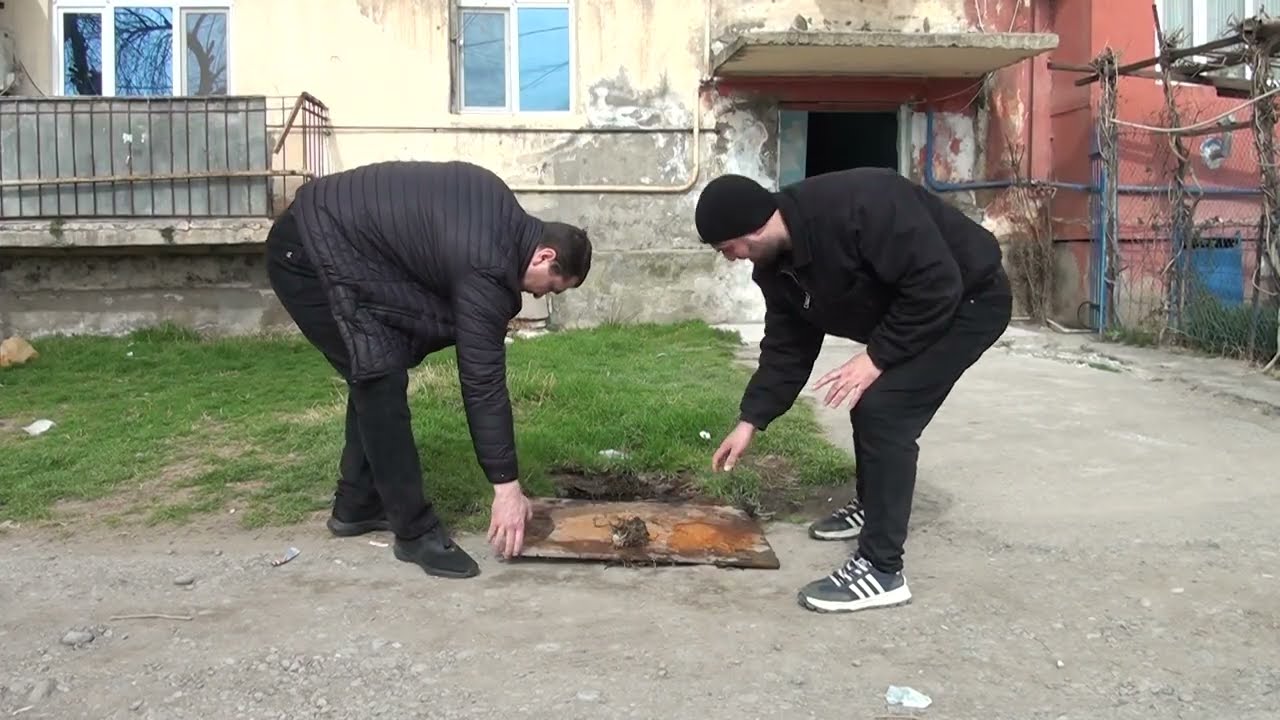 İmişli, Xanhüseyn Bəylərov küçəsindəki 60 mənzilli yaşayış binasının sakinləri təhlükə ilə üz-üzə #