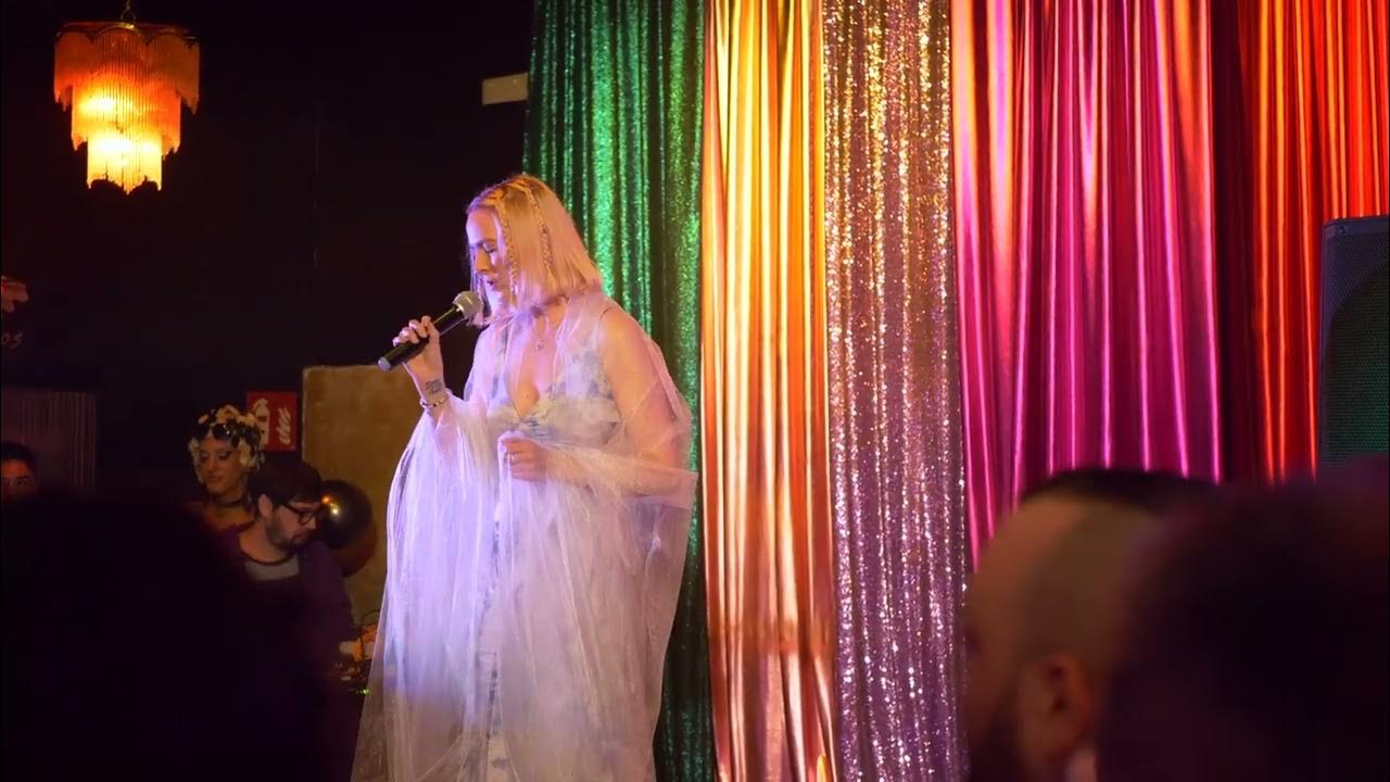 Emma Elizabeth Wake Me Up (Live from Candy Darling Barcelona) Pt. 1