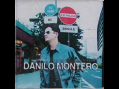 DANILO MONTERO -JUNTO A SUS PIES