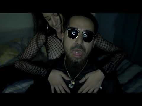 Guarda D-Sling - Lonely at the Top (OFFICIAL MUSIC VIDEO) su YouTube