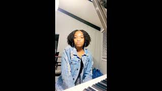 Queen Naija- Butterflies Pt. 2 (cover) |Nadya fae