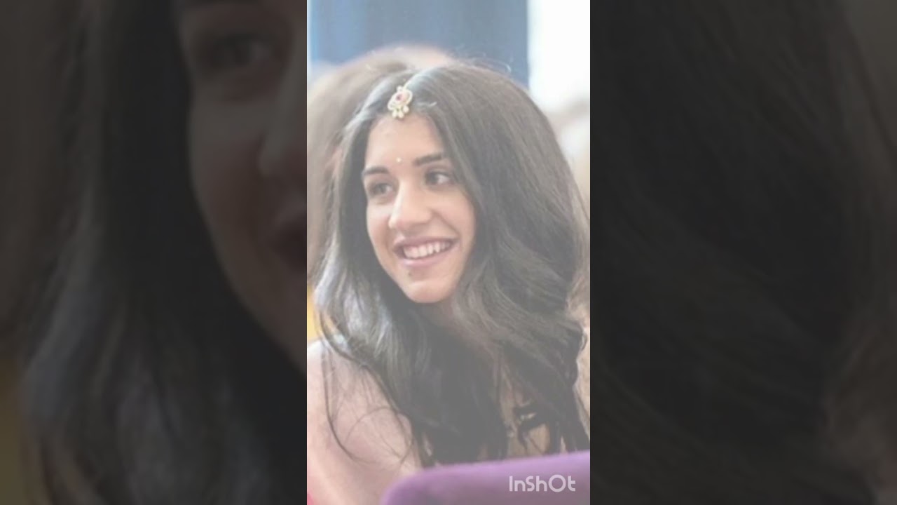 Radhika merchant old casual pics 🫶👀