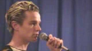 James Marsters recitates Macbeth