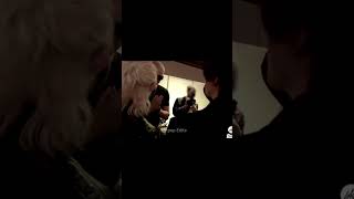 Hyunjin Asking Felix To Help Him Get Dj Snakes Autograph Lolstraykids hyunjin felix djsnake