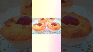 Portuguese coconut cupcakes | Bolinhos de coco