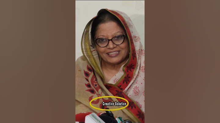 বিচে ছোট্র ড্রেস পরে আমার সাথে ছবি তুলতে শুরু করে