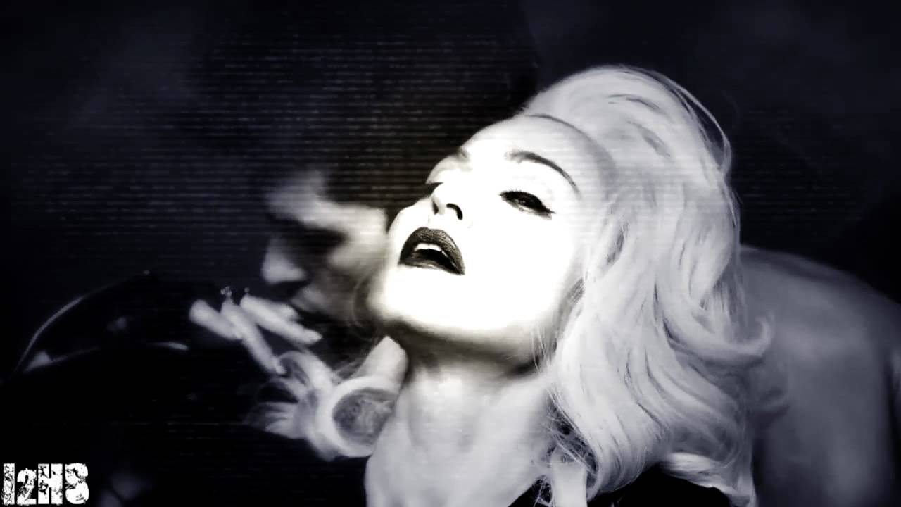 Tooji - Stay (Music video)