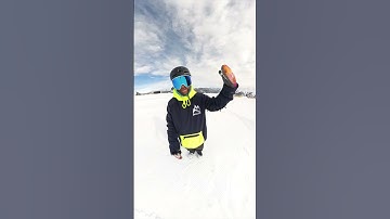How I get the shot! #snowboarding #insra360 #insta360x3 #insta360winter #skiing @insta360
