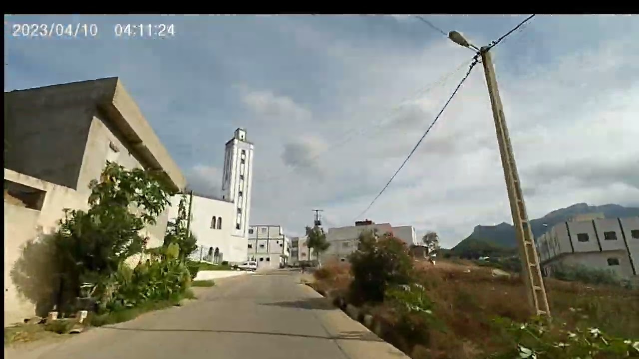 جولة من حي كويلما في تطوان تجاه قرية موكداسن الجميلة مرورا بطريق الزرقاء