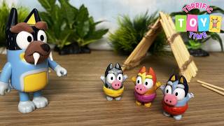 Bluey and Bingo Play Three Little Pigs Storytime | Bluey Toys