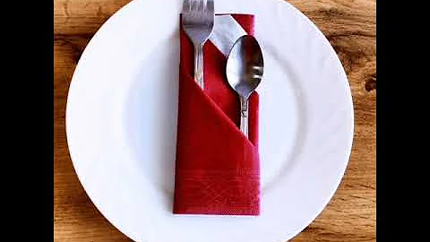 Как красиво и быстро сложить салфетку для сервировки стола 🤗