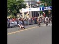 Cae de su Bici Al festejar Su Victoria