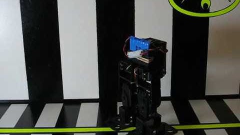 6 Servo biped robot (work in progress)