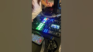 Thumbnail of Jazzy scratch freestyle 🎚️🔥  #djmichelle #scratchdj