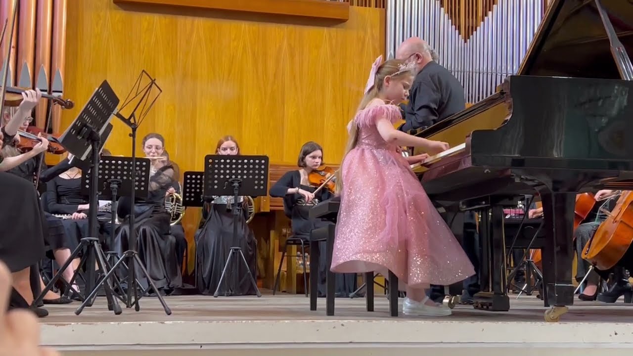 Watch A.Peskanov Concerto No 3 for Piano and Orchestra (1,2,3 mv) - Adelina Zapesca 1 class on YouTube Watch A.Peskanov Concerto No 3 for Piano and Orchestra (1,2,3 mv) - Adelina Zapesca 1 class on YouTube