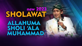 Terbaru Sholawat 2023 Allahuma Sholi 'Ala Muhammad || Gus Ulinnuha ft Wati & Eni